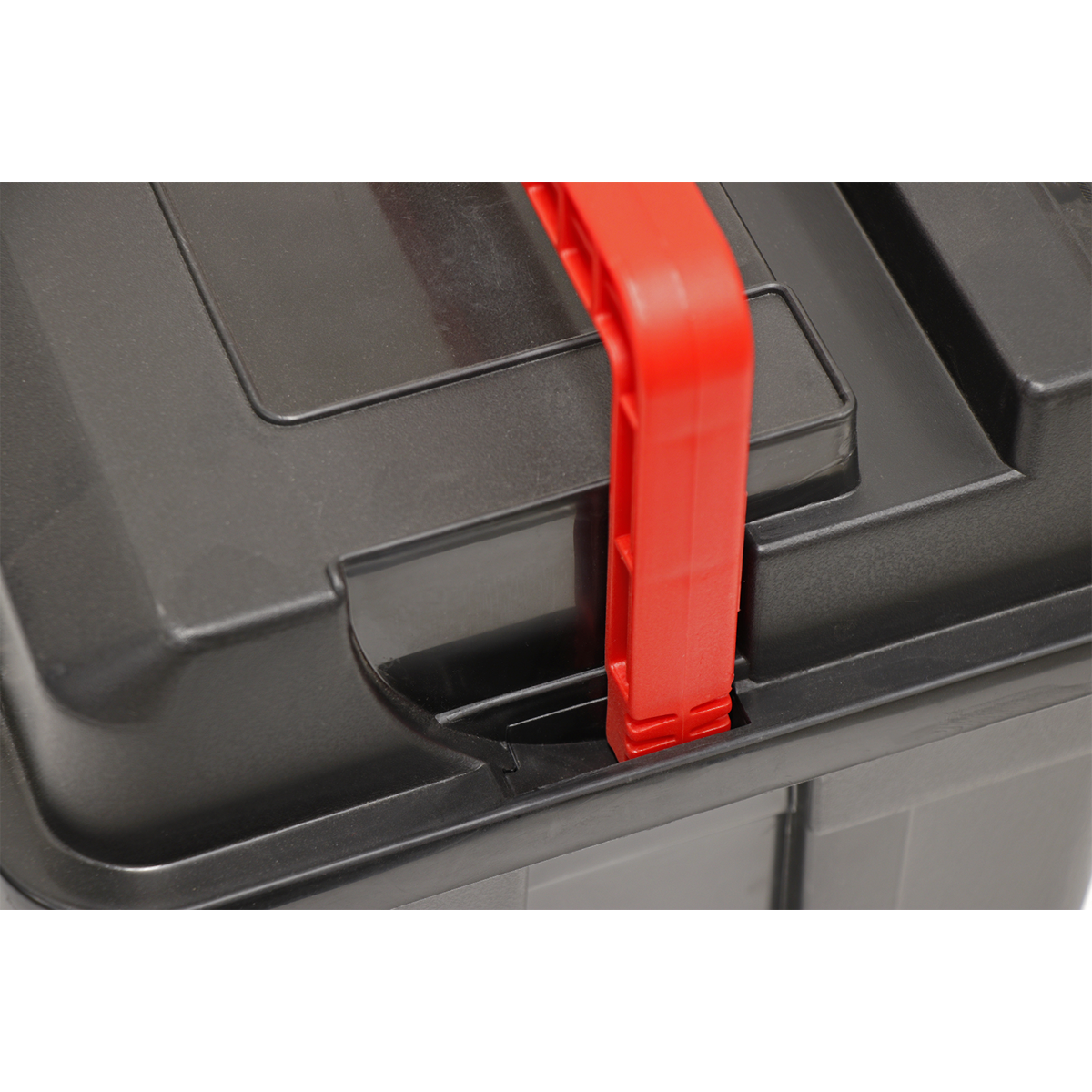 Toolbox with Locking Carry Handle 580mm