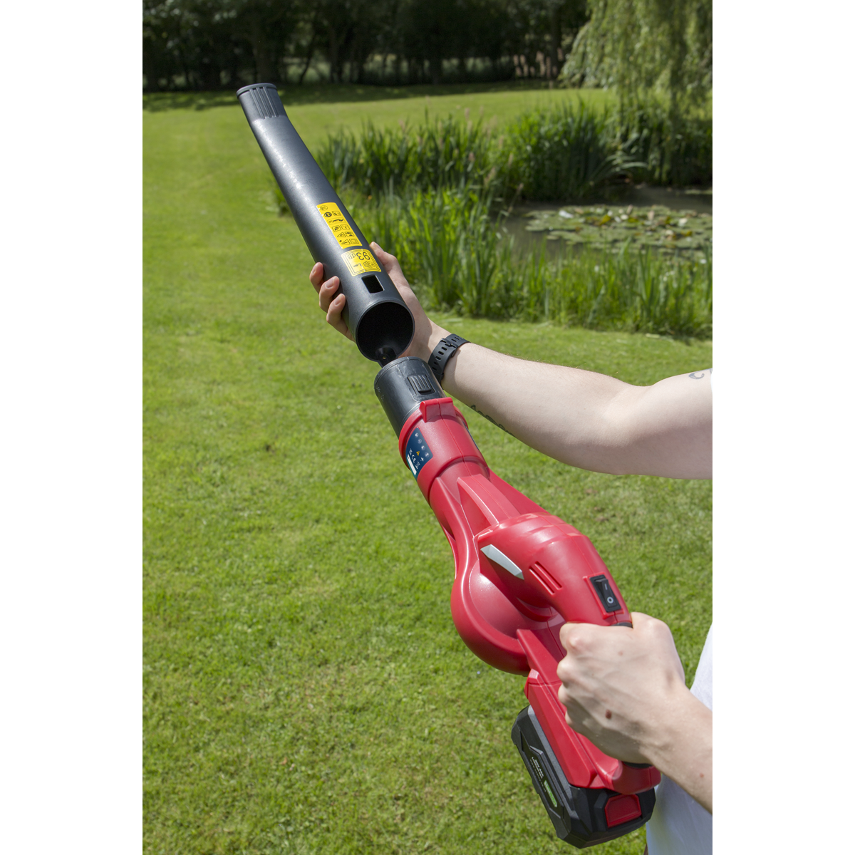 Leaf Blower Cordless 20V SV20 Series - Body Only