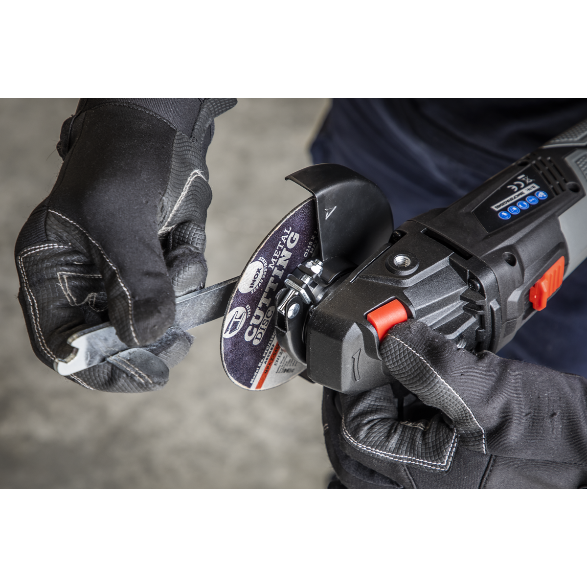 Brushless Angle Grinder Ø115mm 20V SV20 Series - Body Only