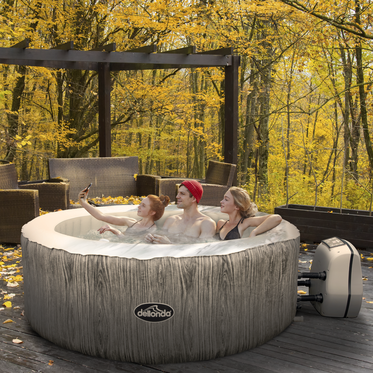 Dellonda 2-4 Person Inflatable Hot Tub Spa with Smart Pump - Wood Effect