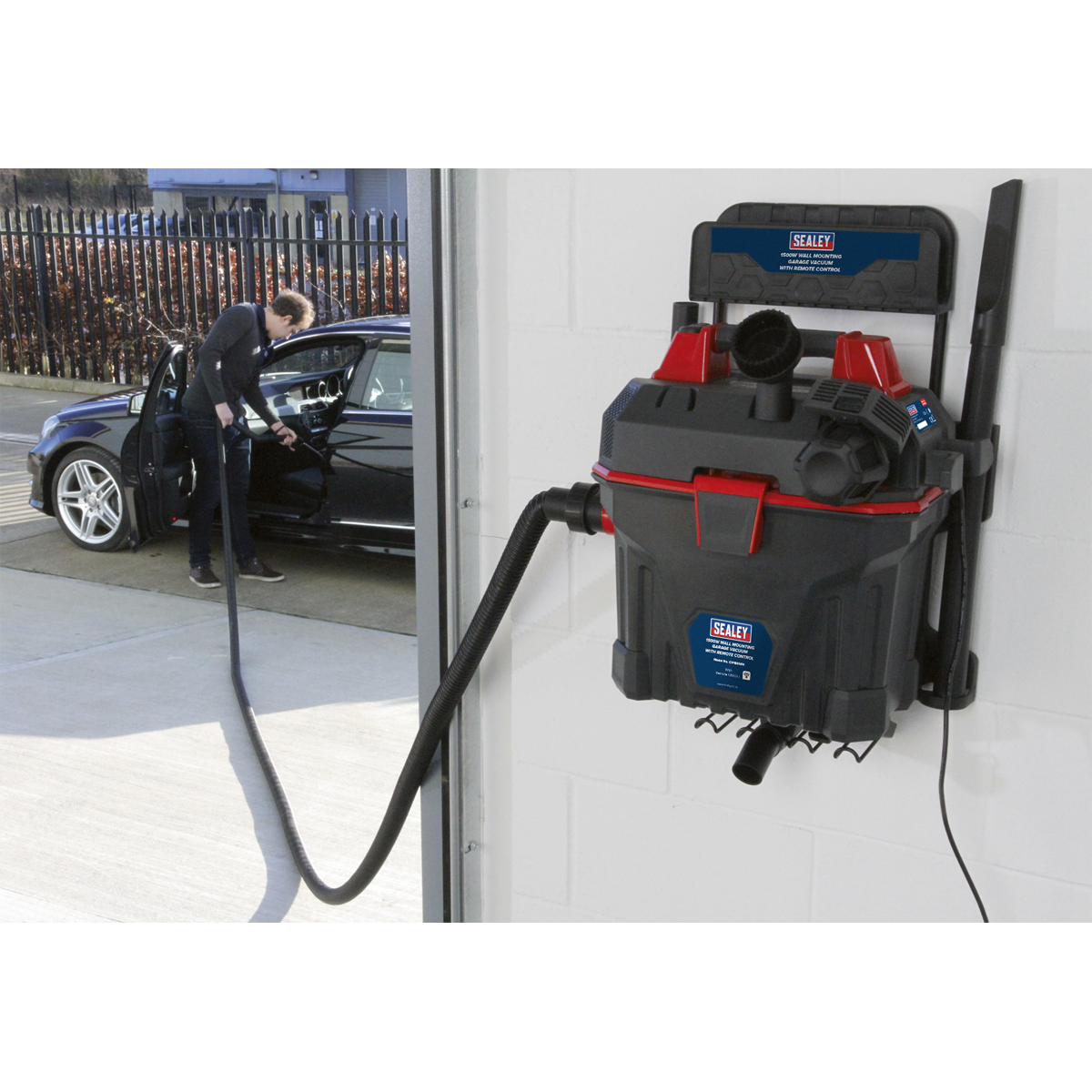 Garage Vacuum 1500W with Remote Control - Wall Mounting