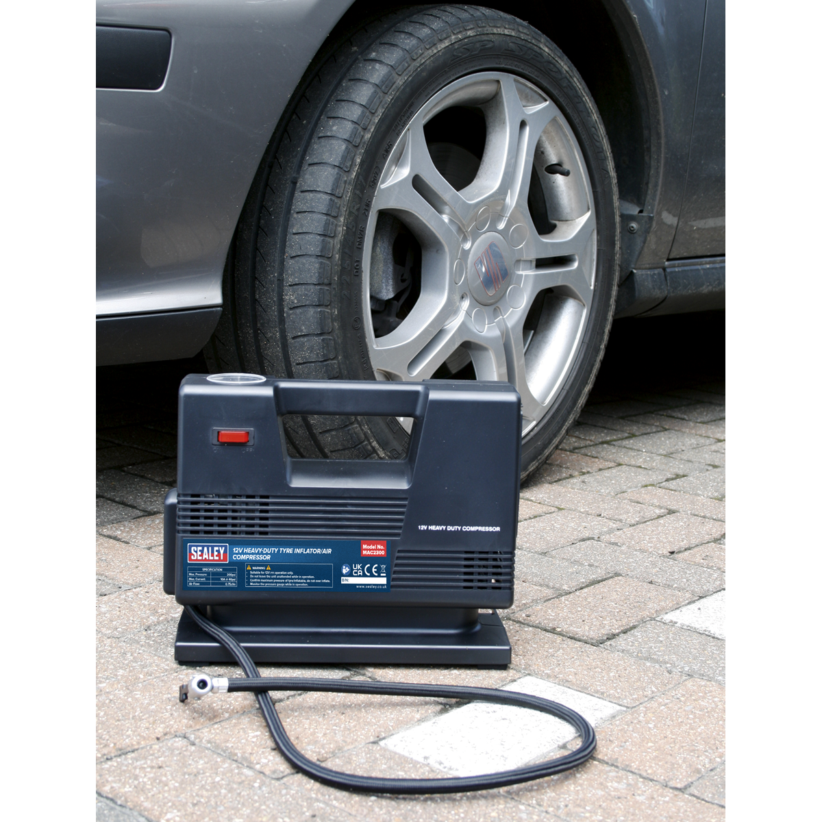 Tyre Inflator/Air Compressor 12V Heavy-Duty