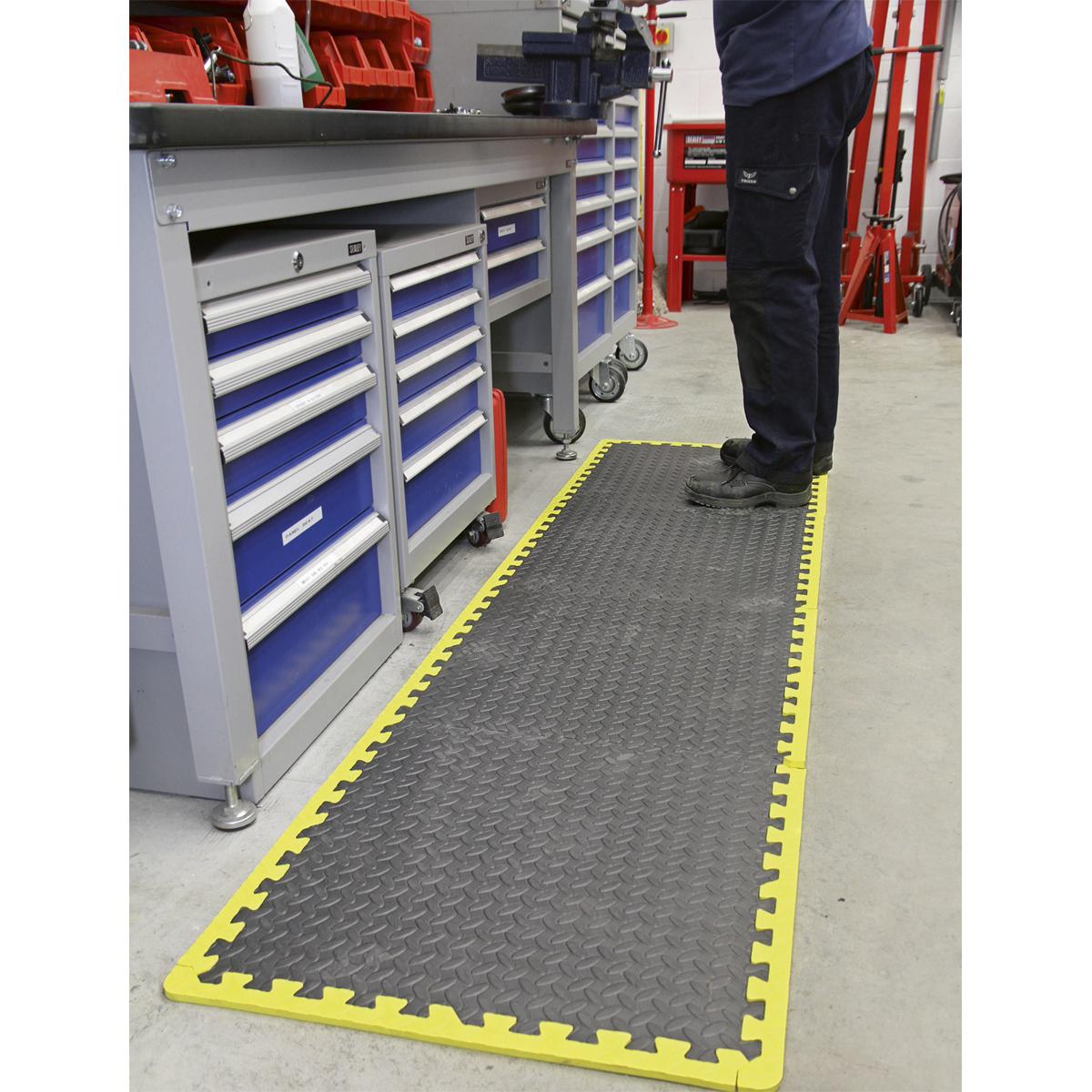 Interlocking EVA Foam Workshop Mat Set 1240 x 1825mm with Hi-Vis Edges