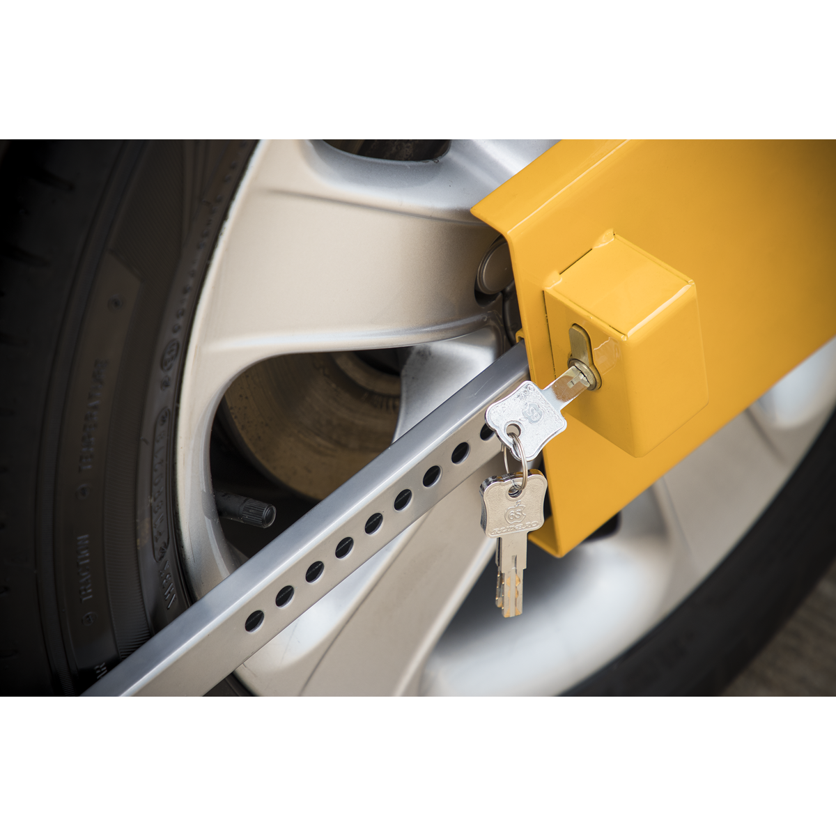 Wheel Clamp with Lock & Key