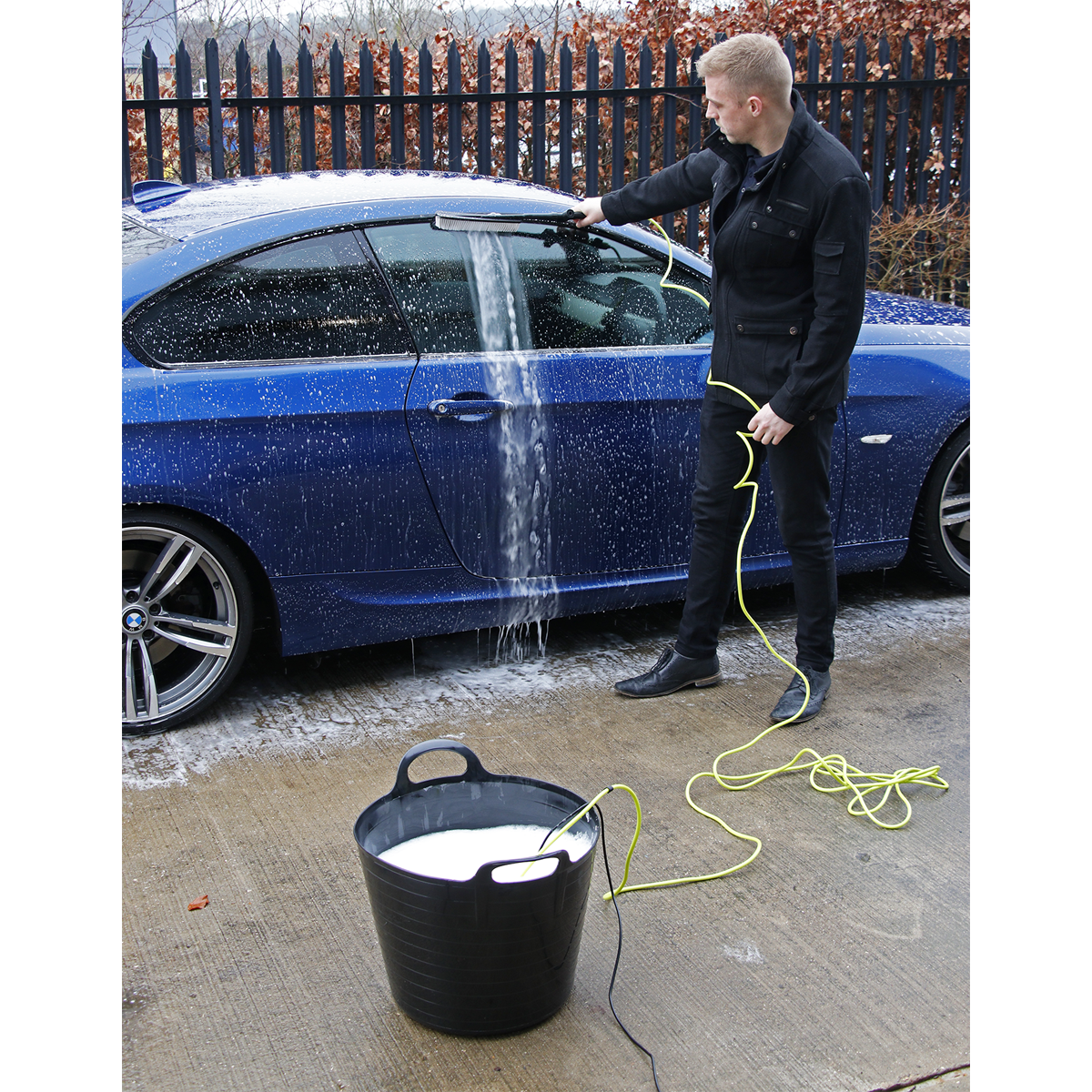 Pressure Washer Submersible Pump 12V in Storage Case