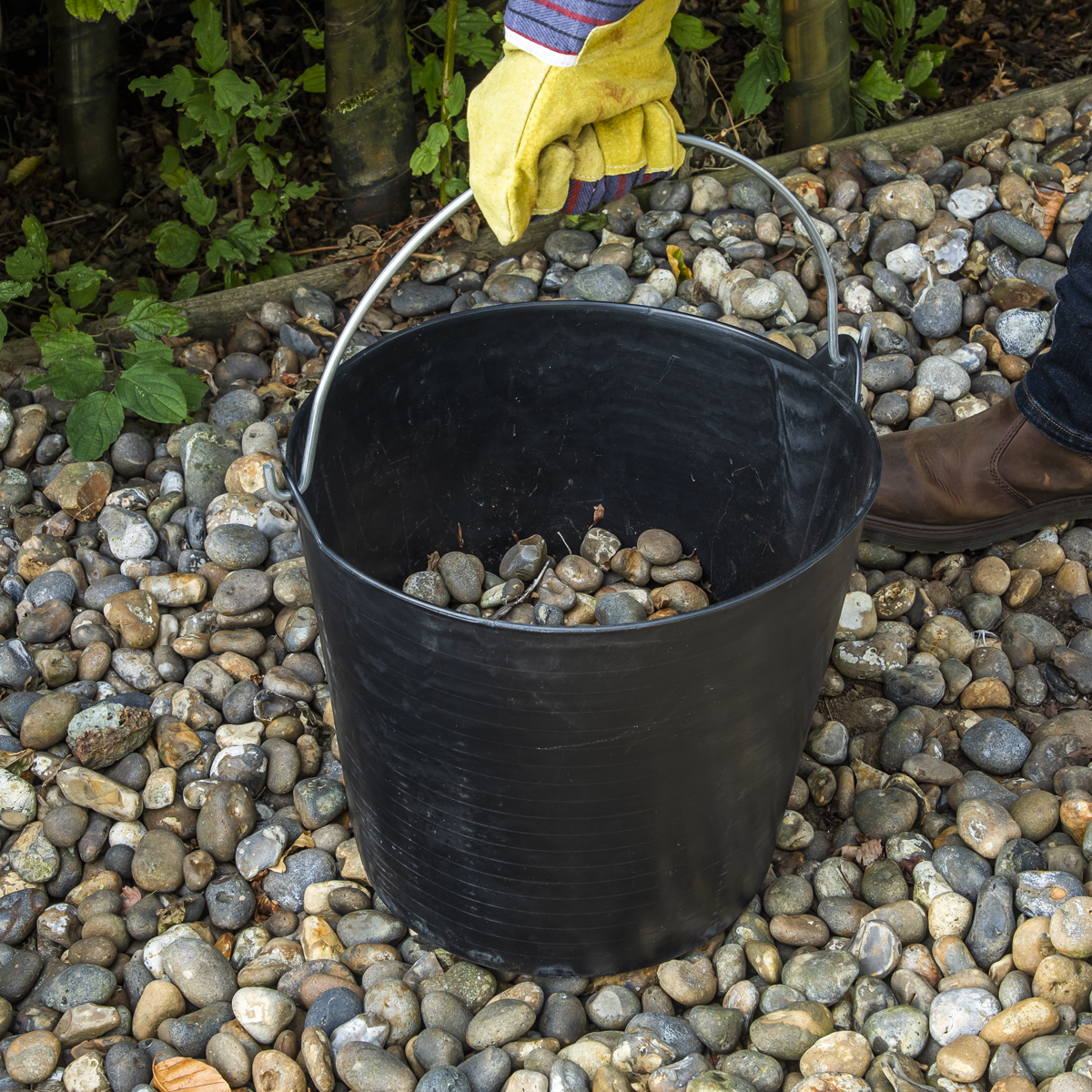 Heavy-Duty Flexi Tub 26L with Metal Handle - Black