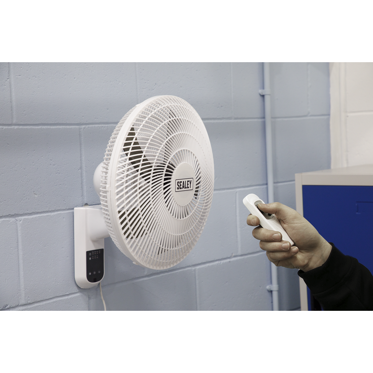 Wall Fan 3-Speed 16" with Remote Control 230V