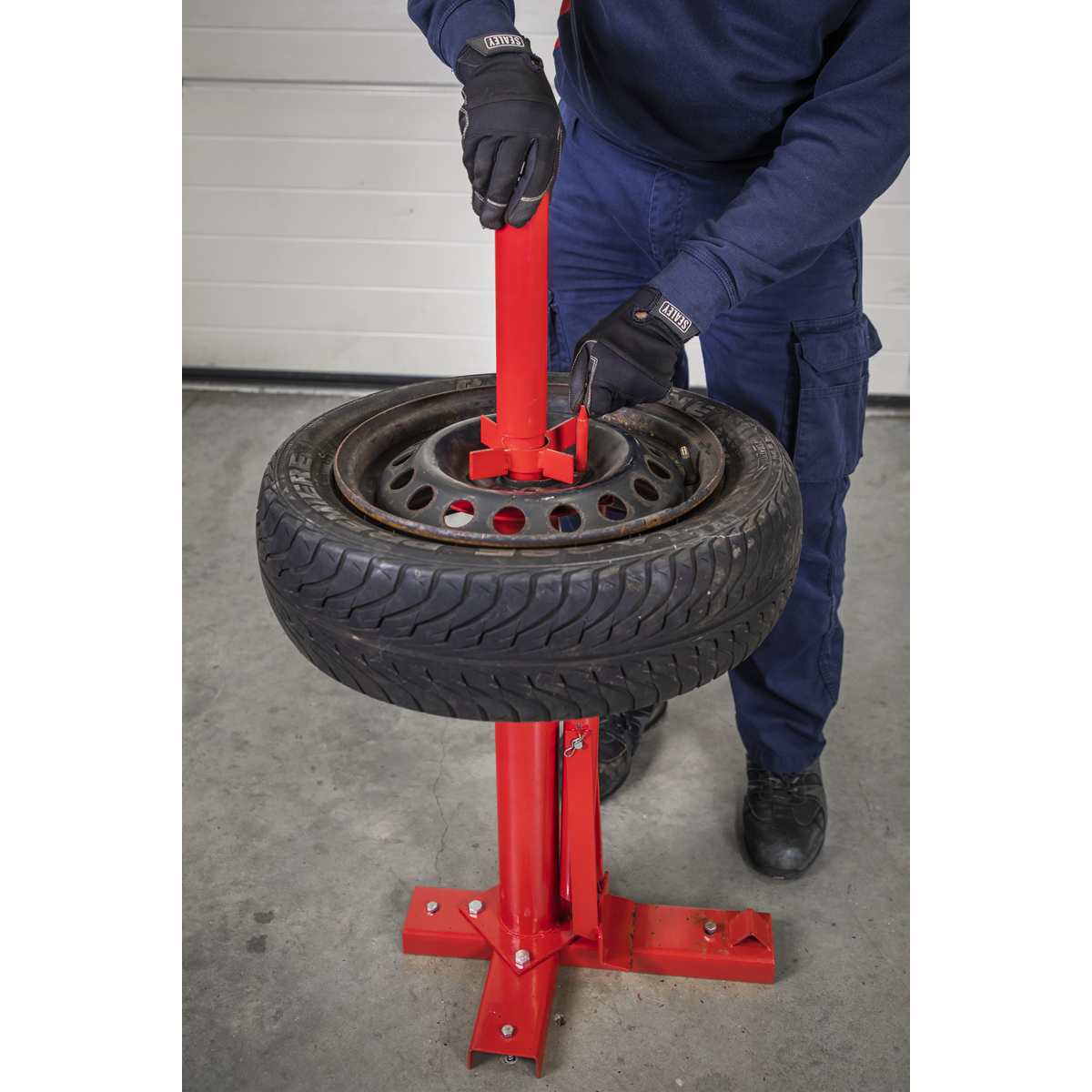 Tyre Changer Manual Operation